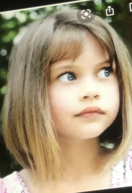 Taglio baby girl