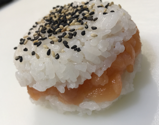 HAMBURGER SALMONE