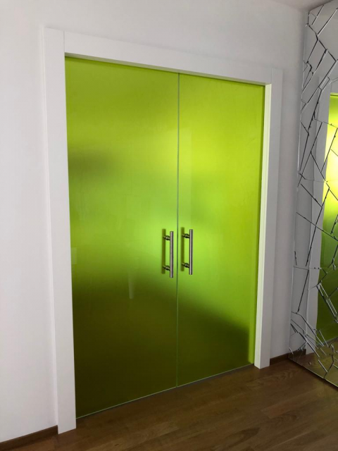 PORTA IN VETRO